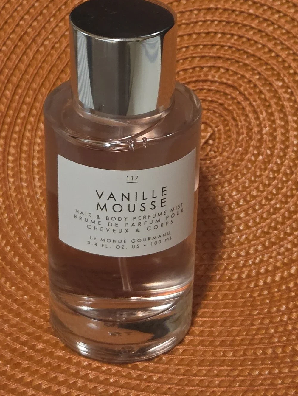 Vanille Mousse Hair & Body Perfume Mist 117 - Picture 2 of 7